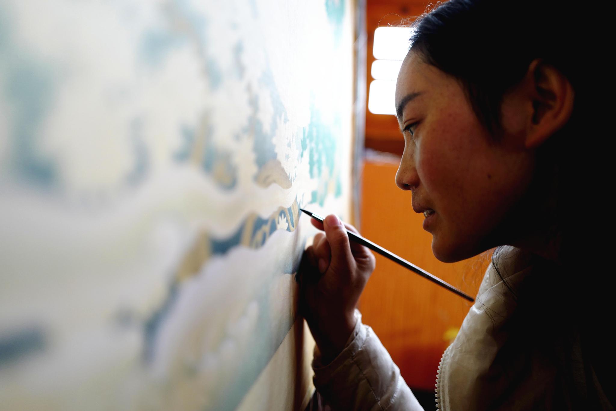 探访西藏首批易地扶贫搬迁点——拉萨河畔四季吉祥村