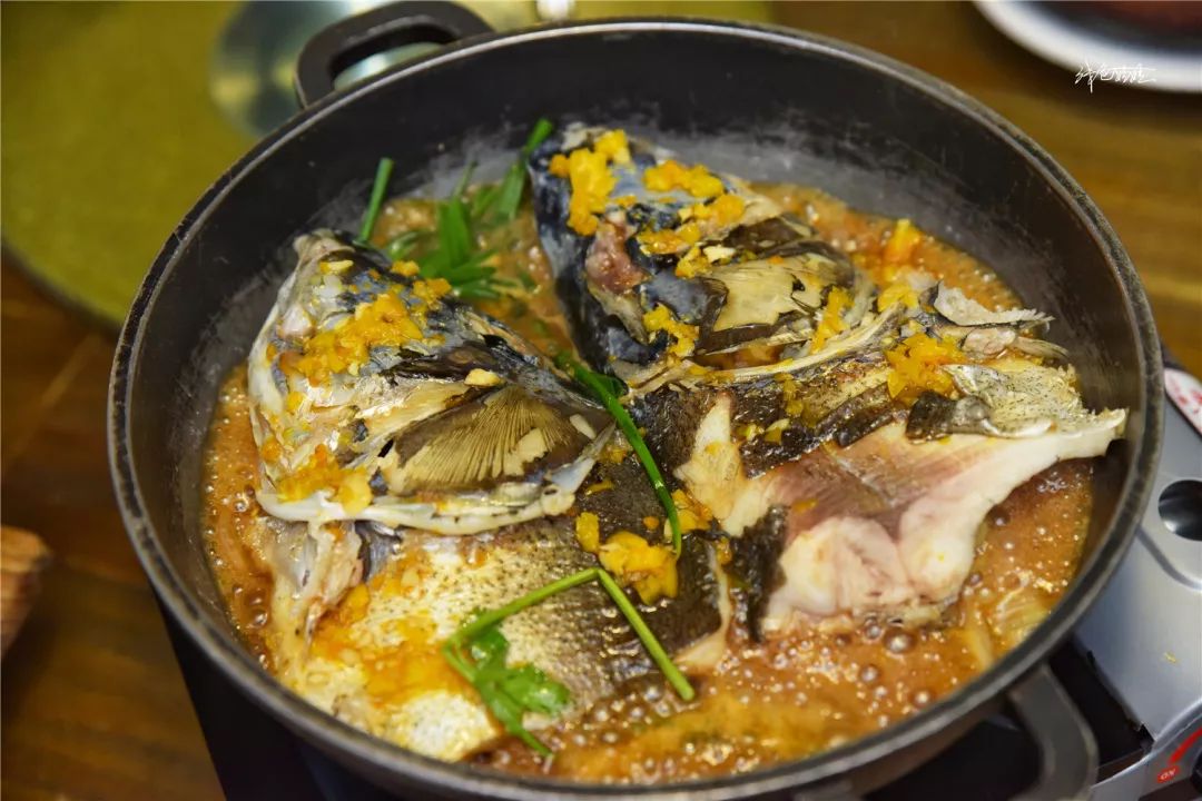 锡纸铁锅生焖鱼头