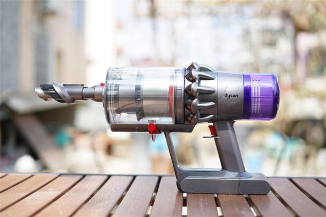 戴森v11absolute无线吸尘器吸尘器中的全能冠军