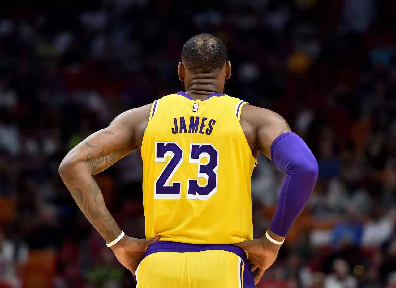 三因素或让詹皇难进西决|湖人|行列|詹姆斯_新浪新闻