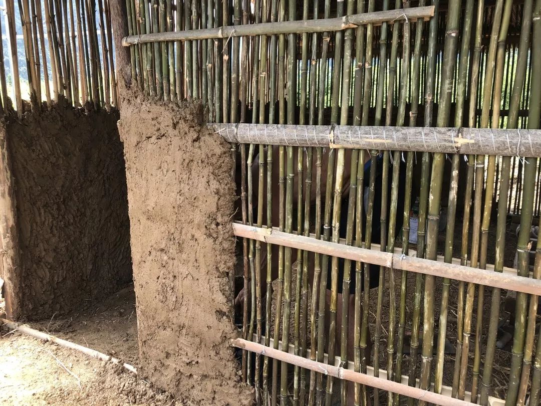 如何搭建起一座史前房屋——湖南公众考古研学活动中的实验考古实践(