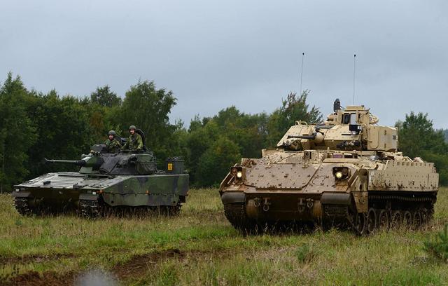 步兵战车的防护弱为何要与坦克编在一起