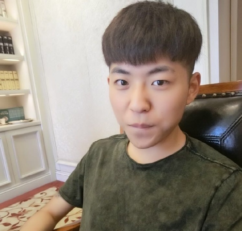 曾受到王思聪的钦点的直播鬼才,转战虎牙平台,你会支持他吗?