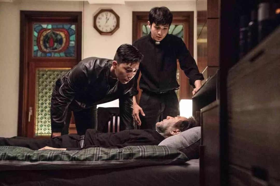 阴曹使者影评以善良与正义信念为核心的驱魔动作片