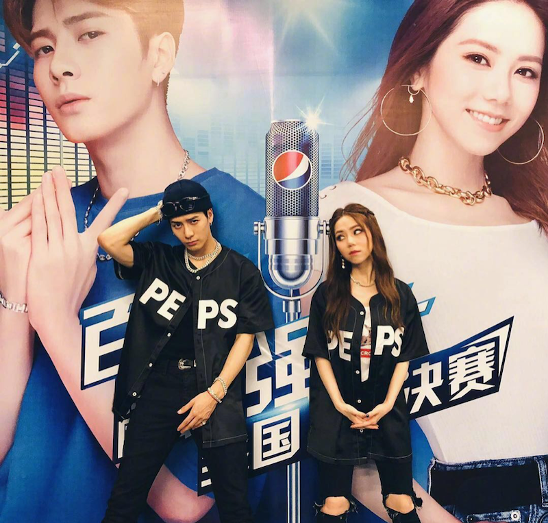 王嘉尔_新浪财经_新浪网