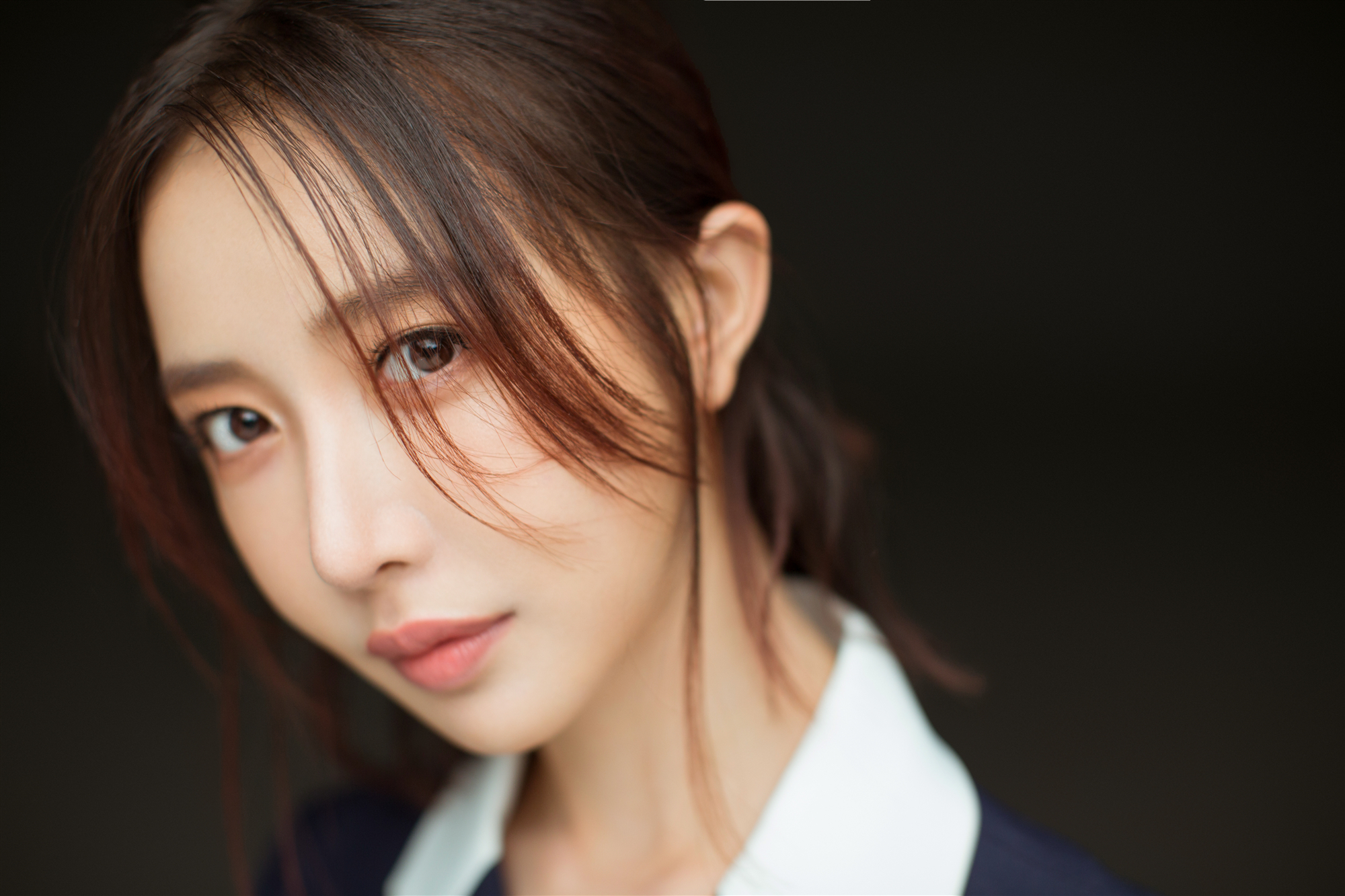 "素肌美人"潘时七是如何保持苗条身段的?