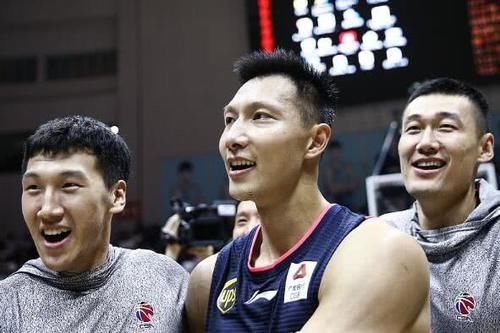 新赛季他或成易建联最稳定帮手|广东队|苏伟|易建联_新浪新闻