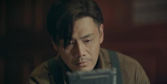 烈火军校曲曼婷的真实身份是什么郭书亭这句话暗藏玄机