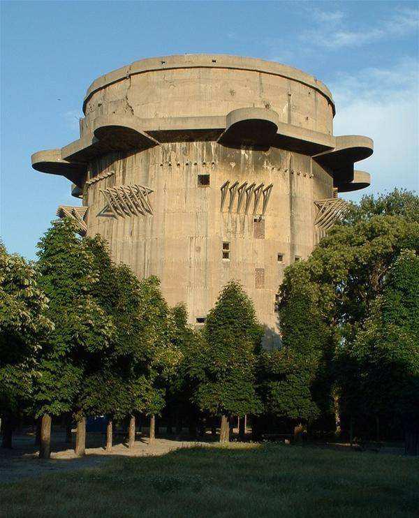 30吨tnt炸药,结果却和挠痒痒一般__财经头条