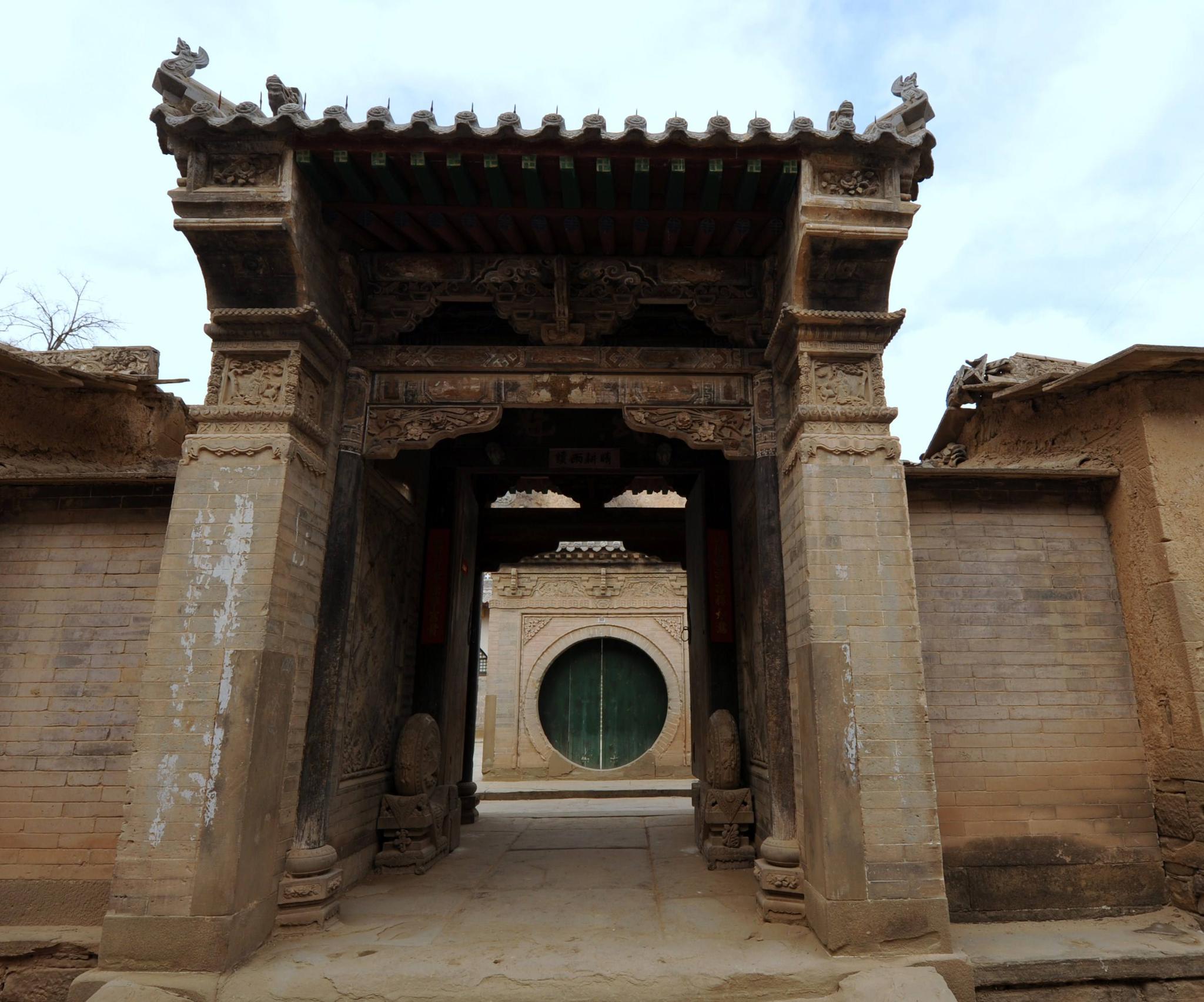 被称"西北第一豪宅",占地40余亩,耗巨资历时13年建造