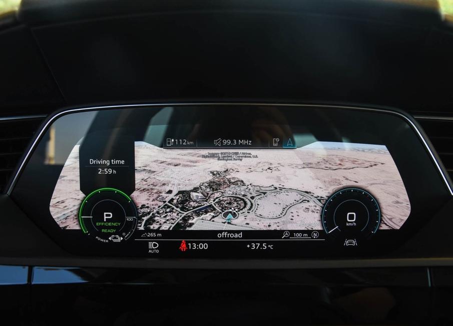 iihs给予最高安全评价,奥迪首款量产纯电动车e-tron正式开启预售