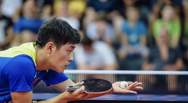 卫冕冠军资格赛出局,新星没碰张本智和就被淘汰|郑培峰|国乒|张本智