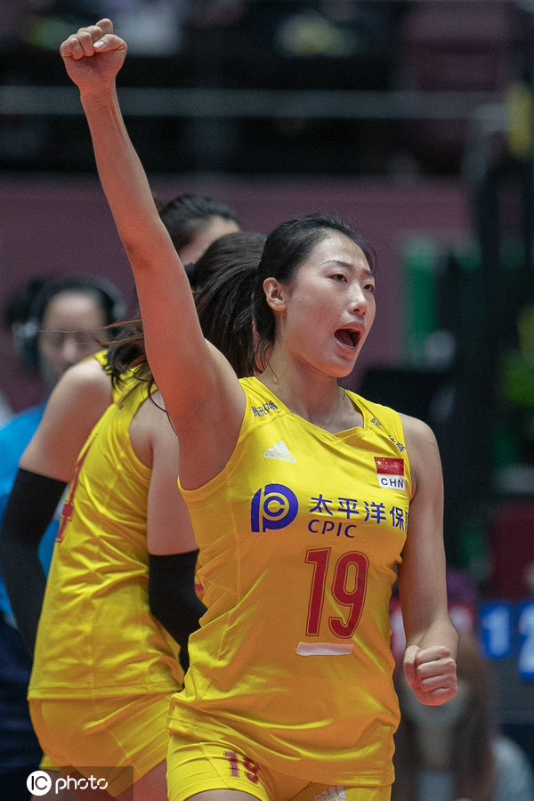 亚锦赛中国女排30击败印度尼西亚率先晋级八强