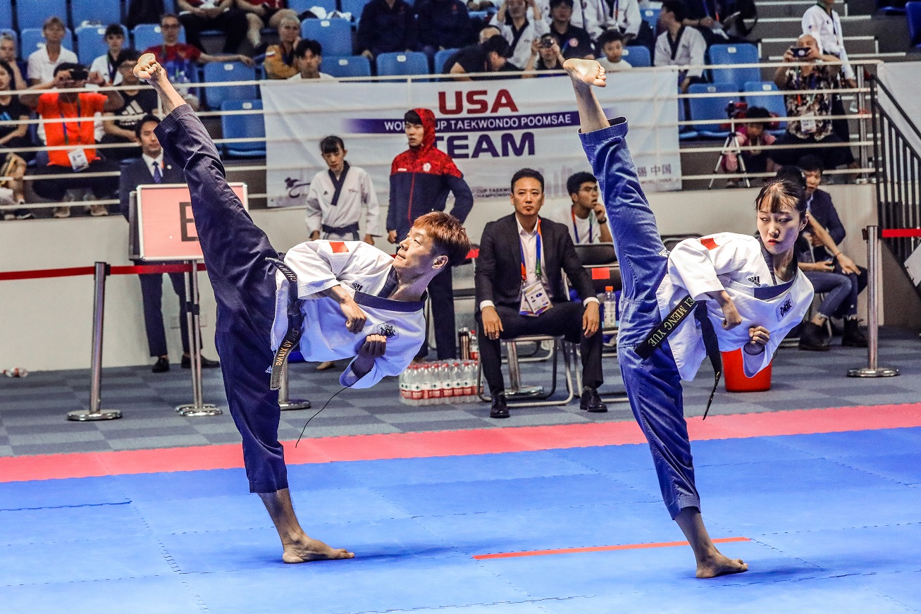 世界跆拳道品势世界杯锦标赛开赛情侣档为中国夺得首金