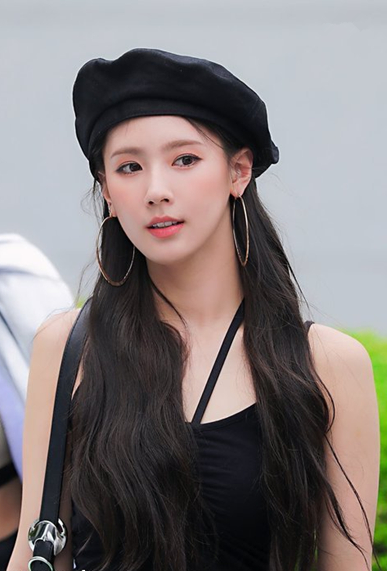 pick时尚贝雷帽拥有满分减龄感做乖巧的青春少女