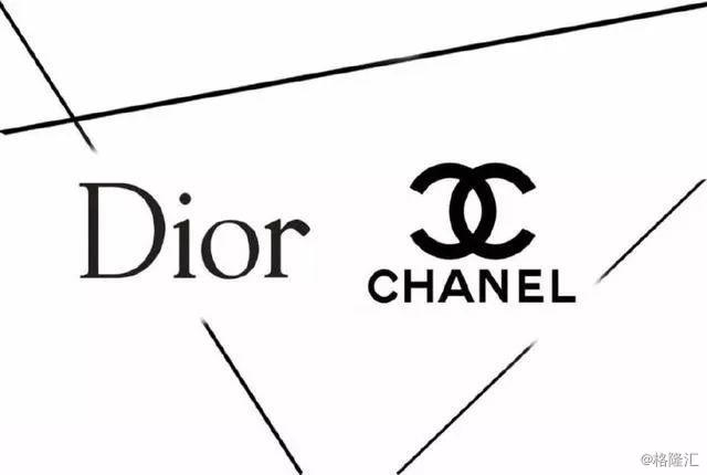 "穿衣自由"下的"折翼"维密