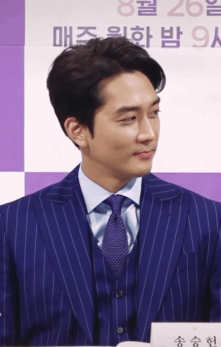 胖了又瘦回来重回颜值颠峰情有可原,可明明年龄不大的李敏镐,张根硕