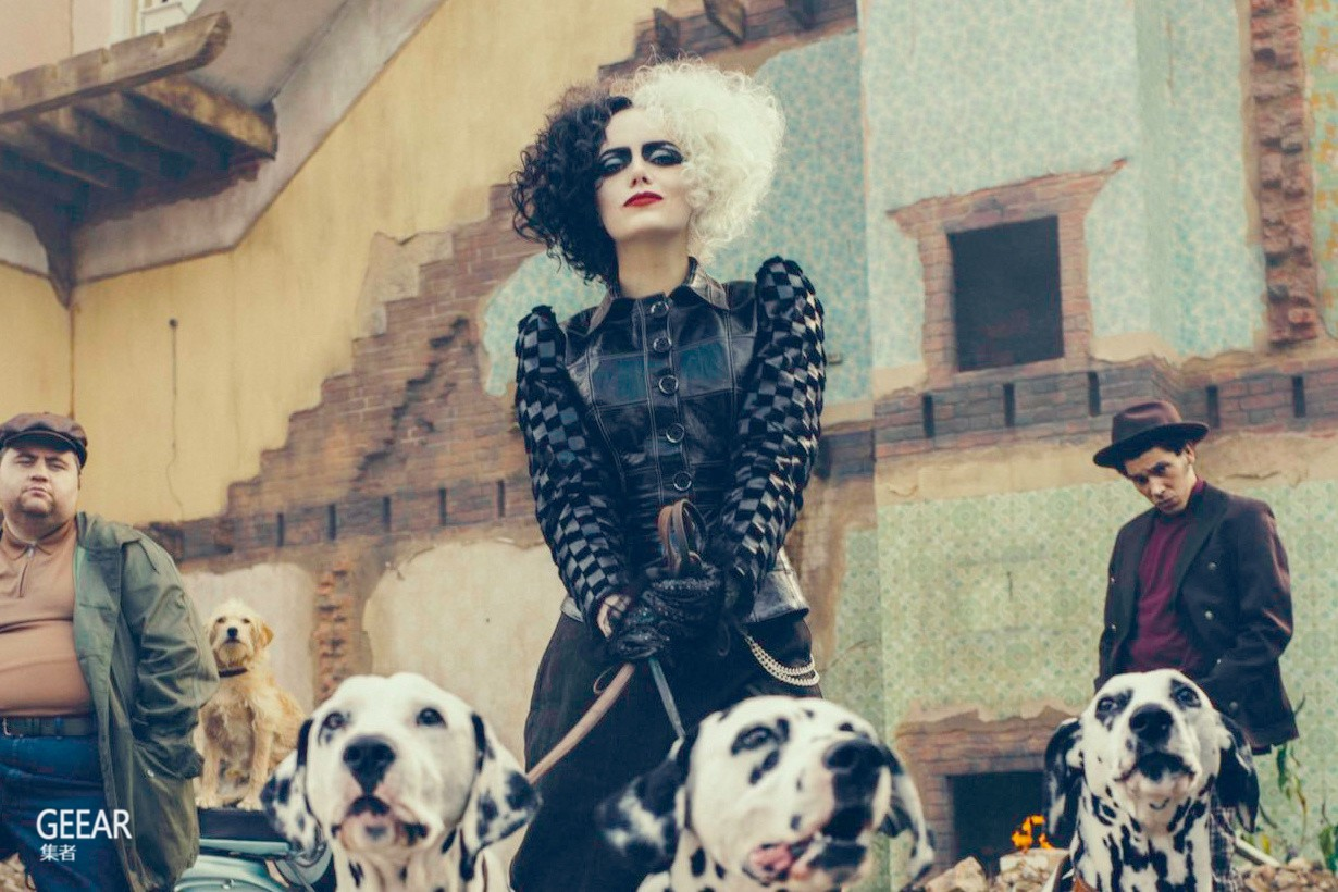 这次也是许多人引颈期盼的《101斑点狗》,同样是以狗狗为主角的电影