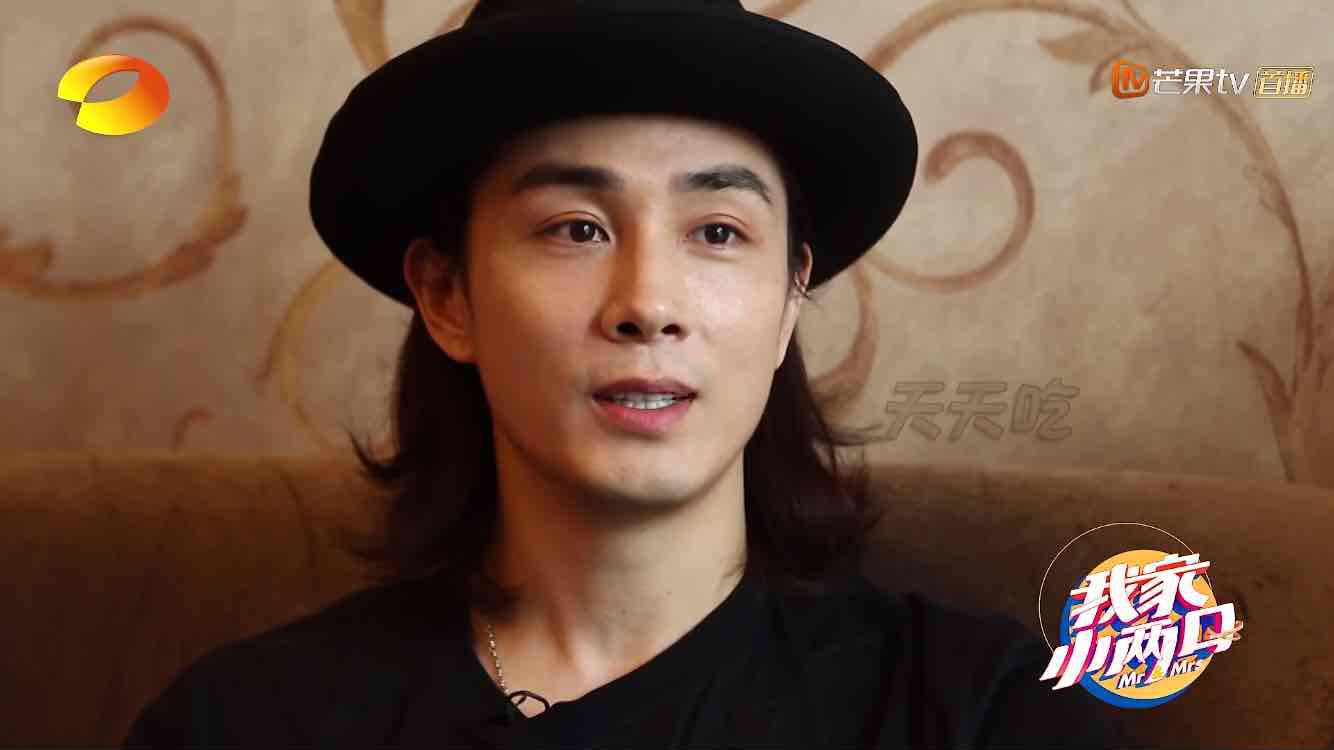 向佐自称肾已老到70岁担心影响要孩子,李承铉做家庭主夫感到压力