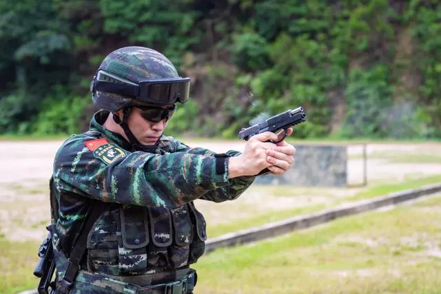 军旅人生丨特战尖兵陈玉浩我想到世界最高的竞技台上看一看