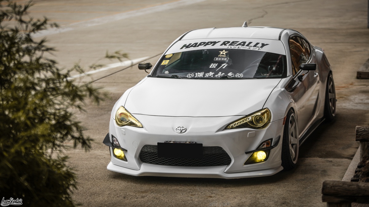 丰田86改装超帅jdm走街风格,排气还变成了"中出正大炮"!-新浪汽车