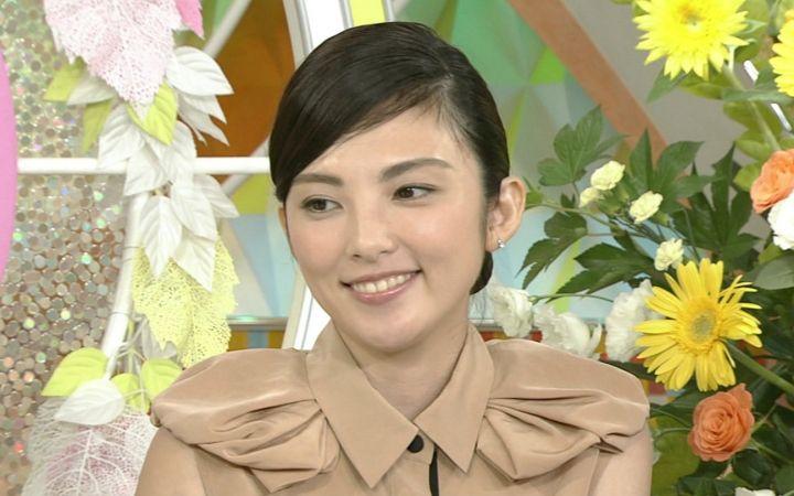 田中丽奈宣布怀孕 预产期在11月