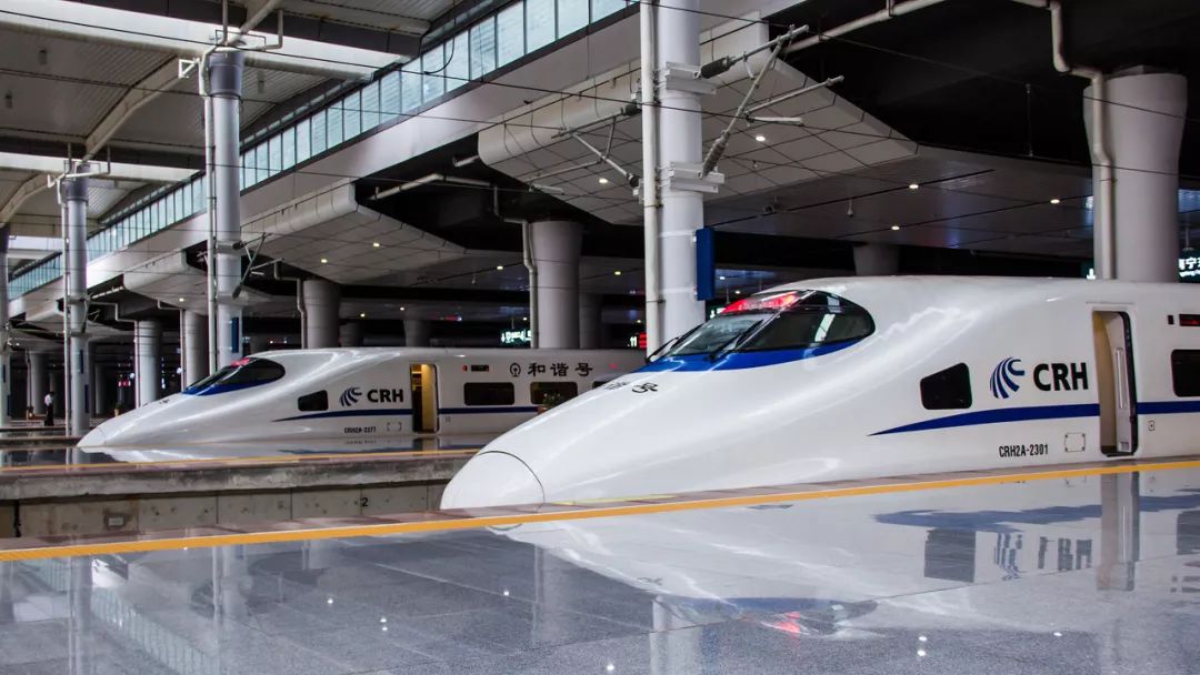 动车上充电的地方竟然这么多这个绝密位置只告诉你