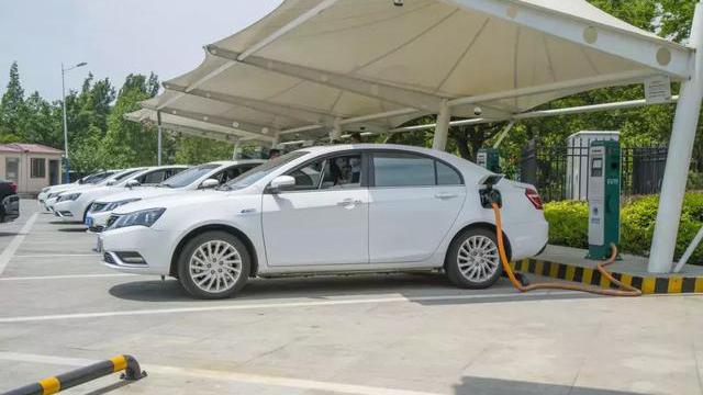 工信部再提燃油车退出时间表 退市可没那么容易