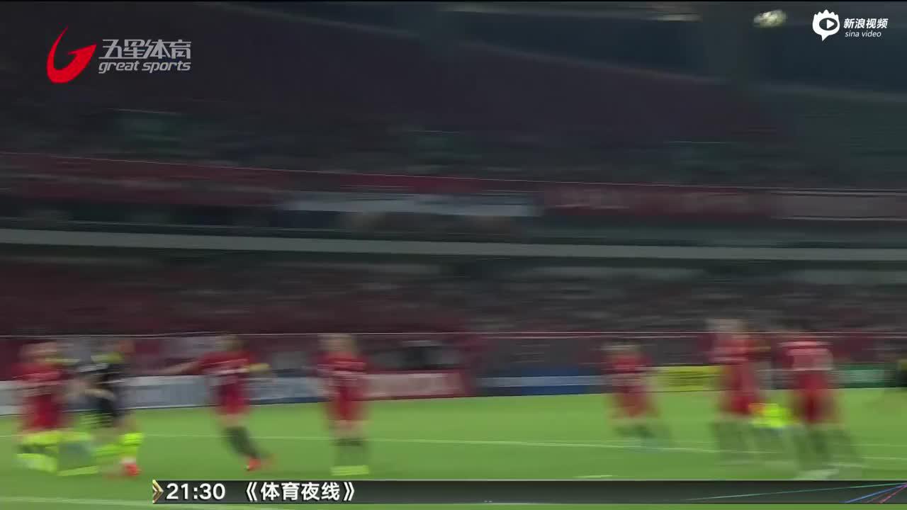 胡尔克点射双响上港2-2浦和