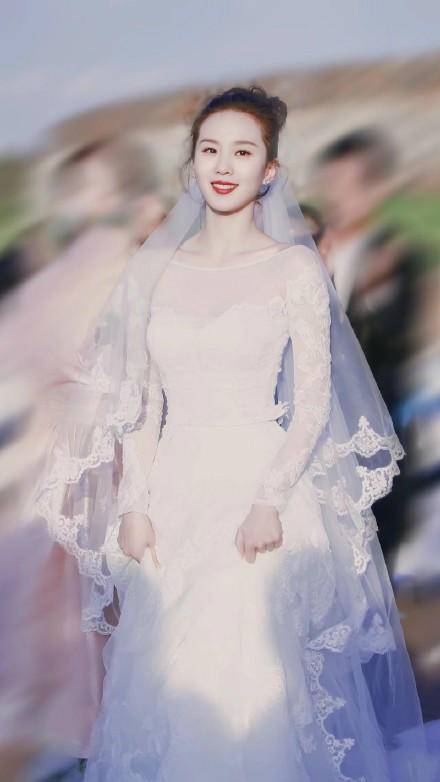 影视剧中女星穿婚纱谁最美?张雪迎第八,刘诗诗