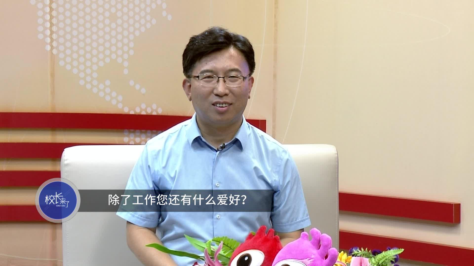 快问快答:北师大实验中学校长李晓辉的"无为而治"