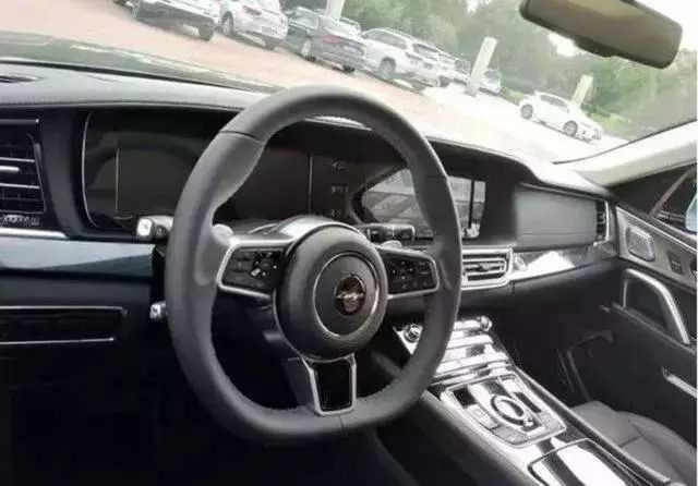 众泰又出新车！还是一台国产版路虎揽胜