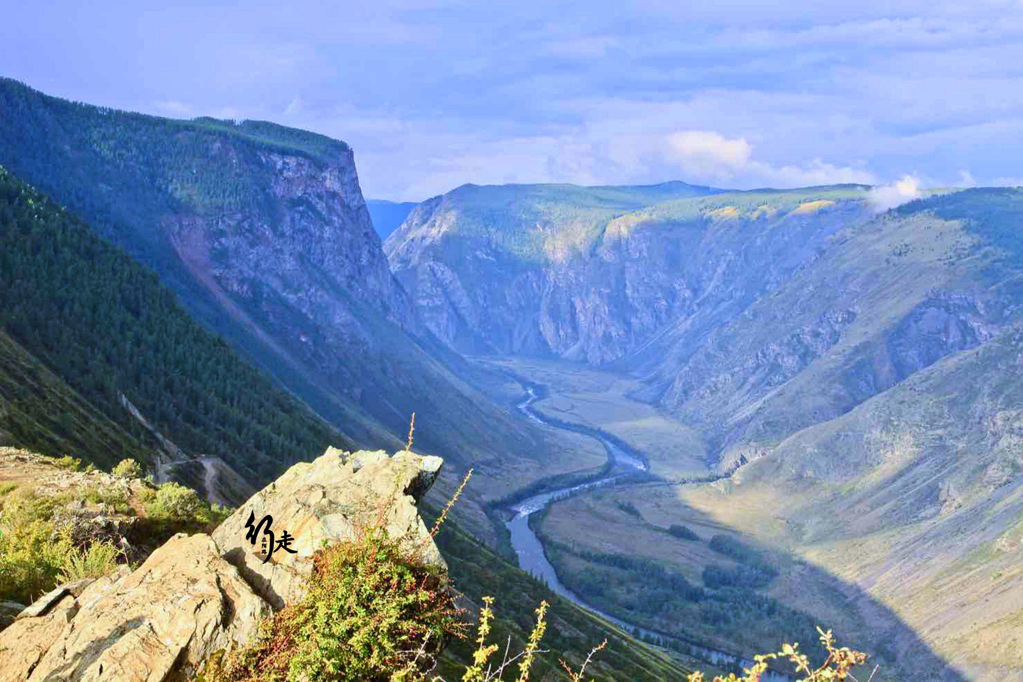 全球最大盆地:大到能装下整个澳洲,资源总值百万亿美元