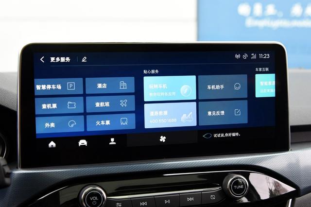加高版福克斯很好开吗？福克斯Active值不值得买