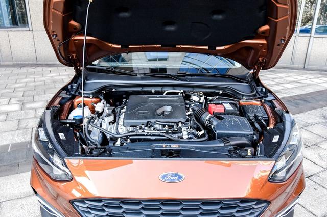 加高版福克斯很好开吗？福克斯Active值不值得买