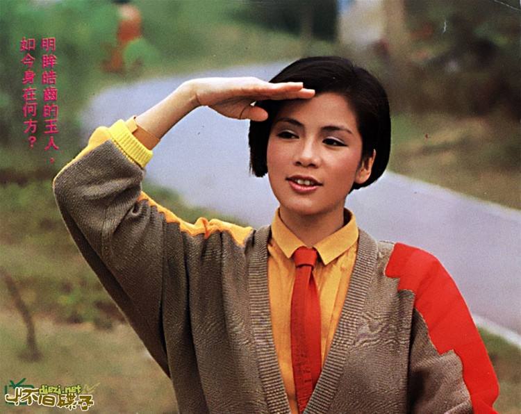 翁美玲生前一组旧照片,天知道勉强的笑容背后掩盖了多少忧伤