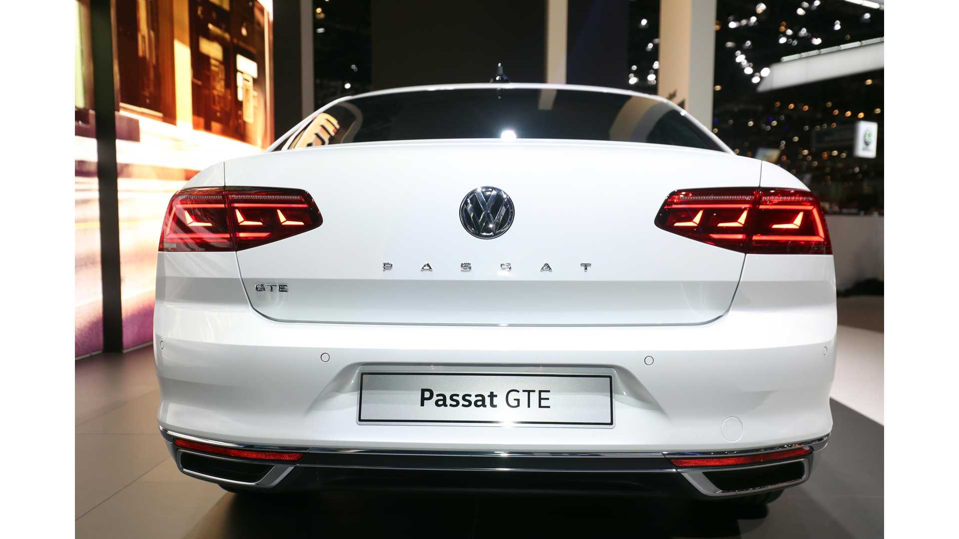 售35万元起 国内或将年底开售 全新大众帕萨特gte于欧洲上市-新浪汽车
