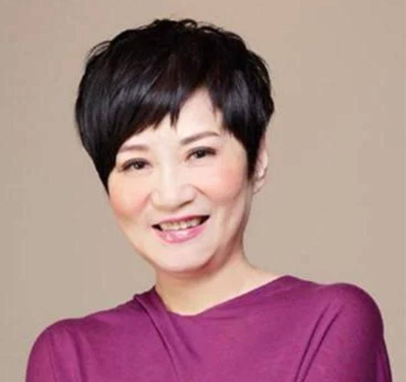 她是台湾主持一姐,经历两段婚姻,如今71岁获金钟奖终身成就奖