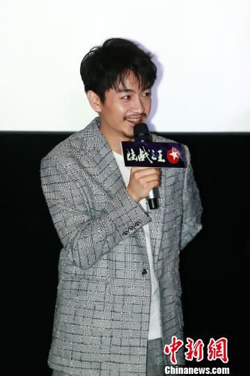陈晓《陆战之王》挑战“坦克兵”：圆儿时军人梦