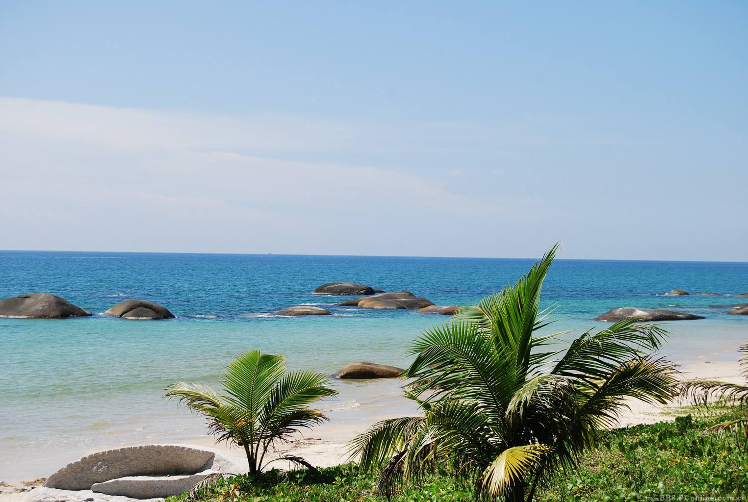 海南最适合旅游的城市,美景海鲜不输三亚,却鲜为人知
