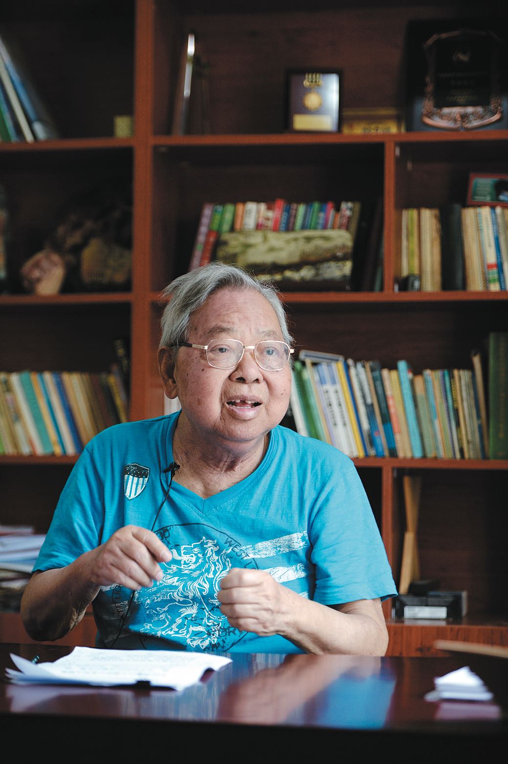 曾毅用一生时间跟病毒较劲