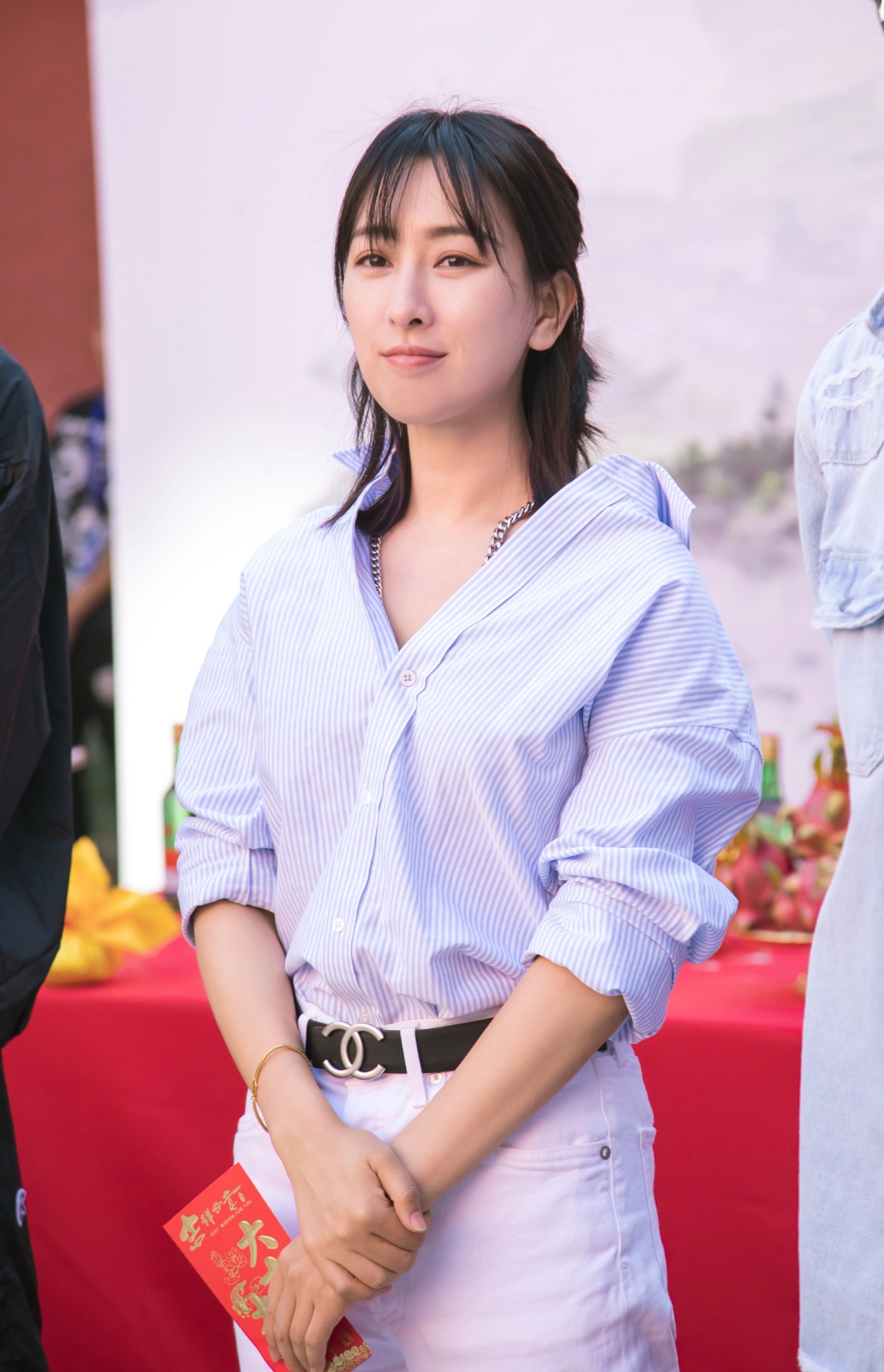 舒淇新作痞子爱人搭档周一围
