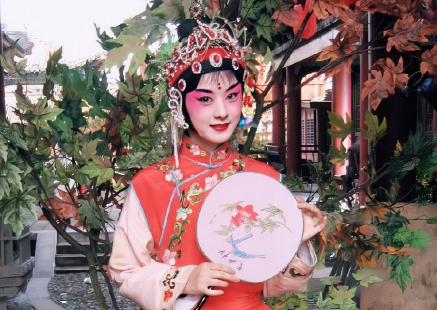 赵丽颖私家旧照曝光,青涩灵动包子脸,当时的颖宝演技炸裂