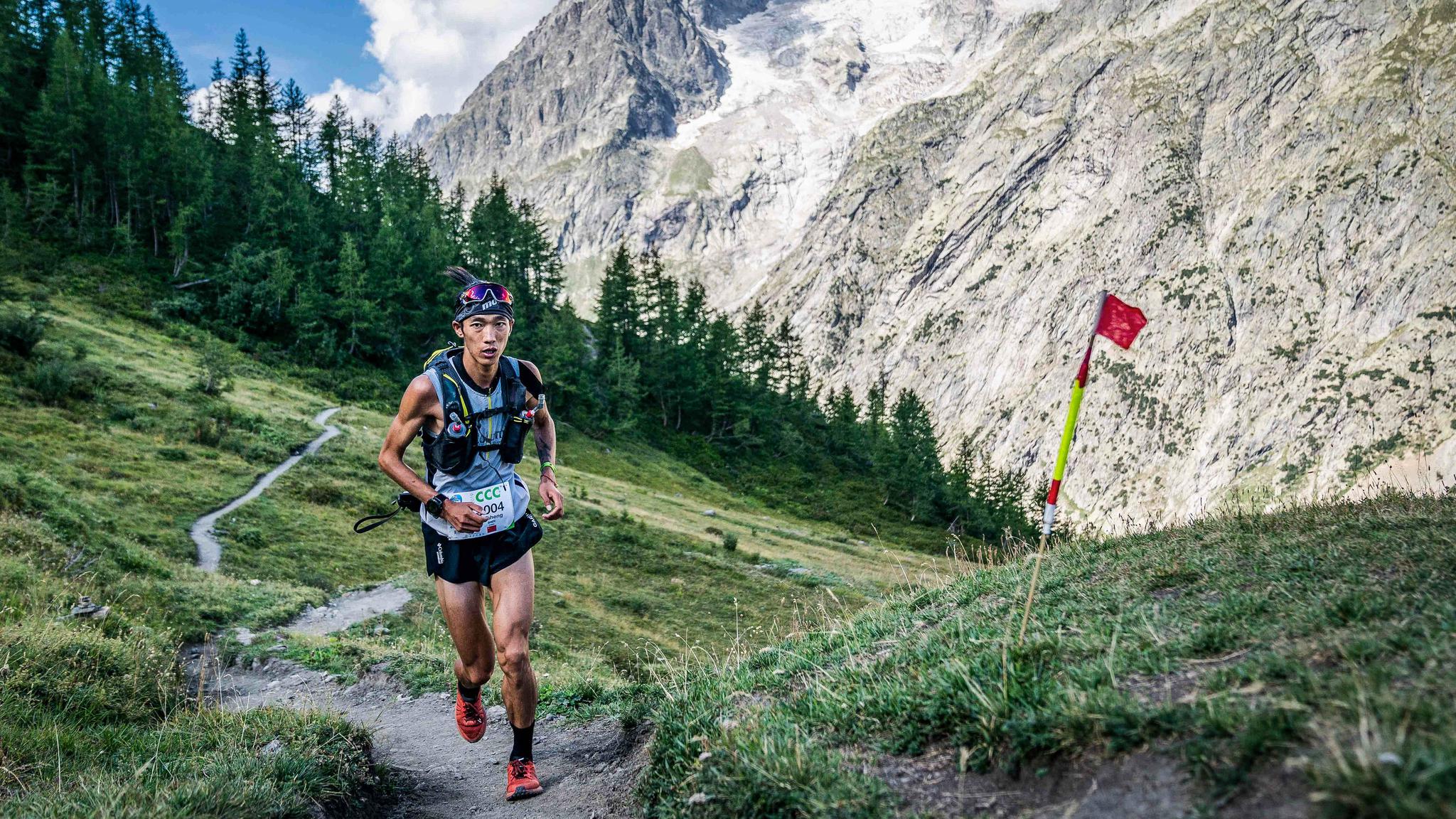 56公里组骆涛以5小时25分24秒的成绩获得第3名,是本次耐力赛中国选手