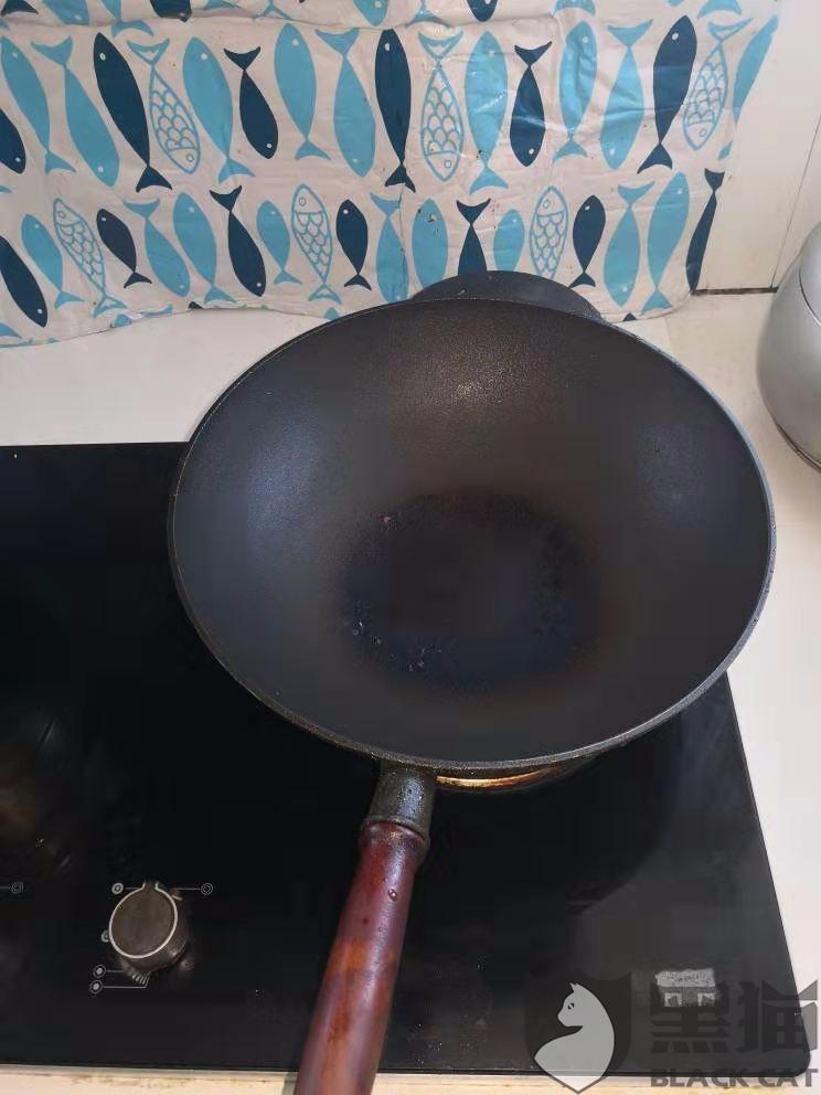 投诉:炊大皇等离子炒锅使用半年涂层脱落