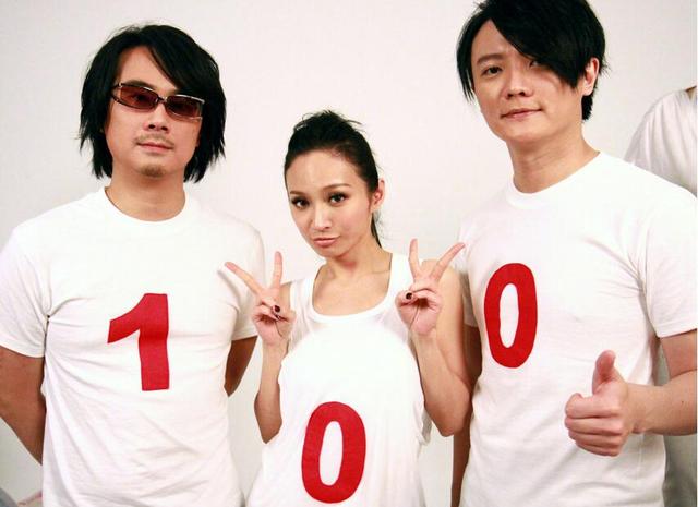 一年前被踢出团的飞儿乐队主唱如今商演都没人认识她