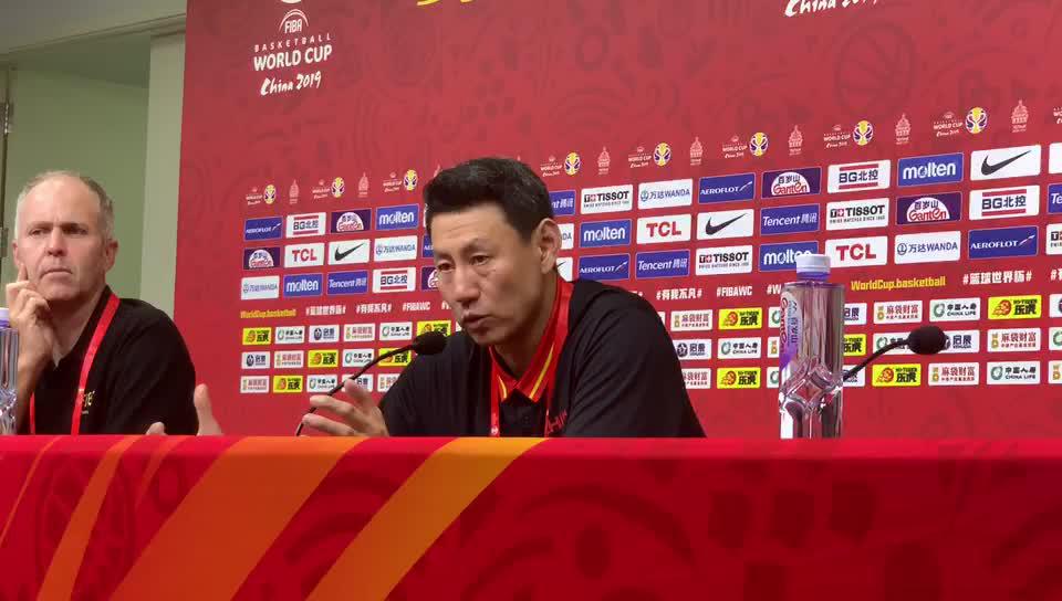 李楠谈内线表现不佳