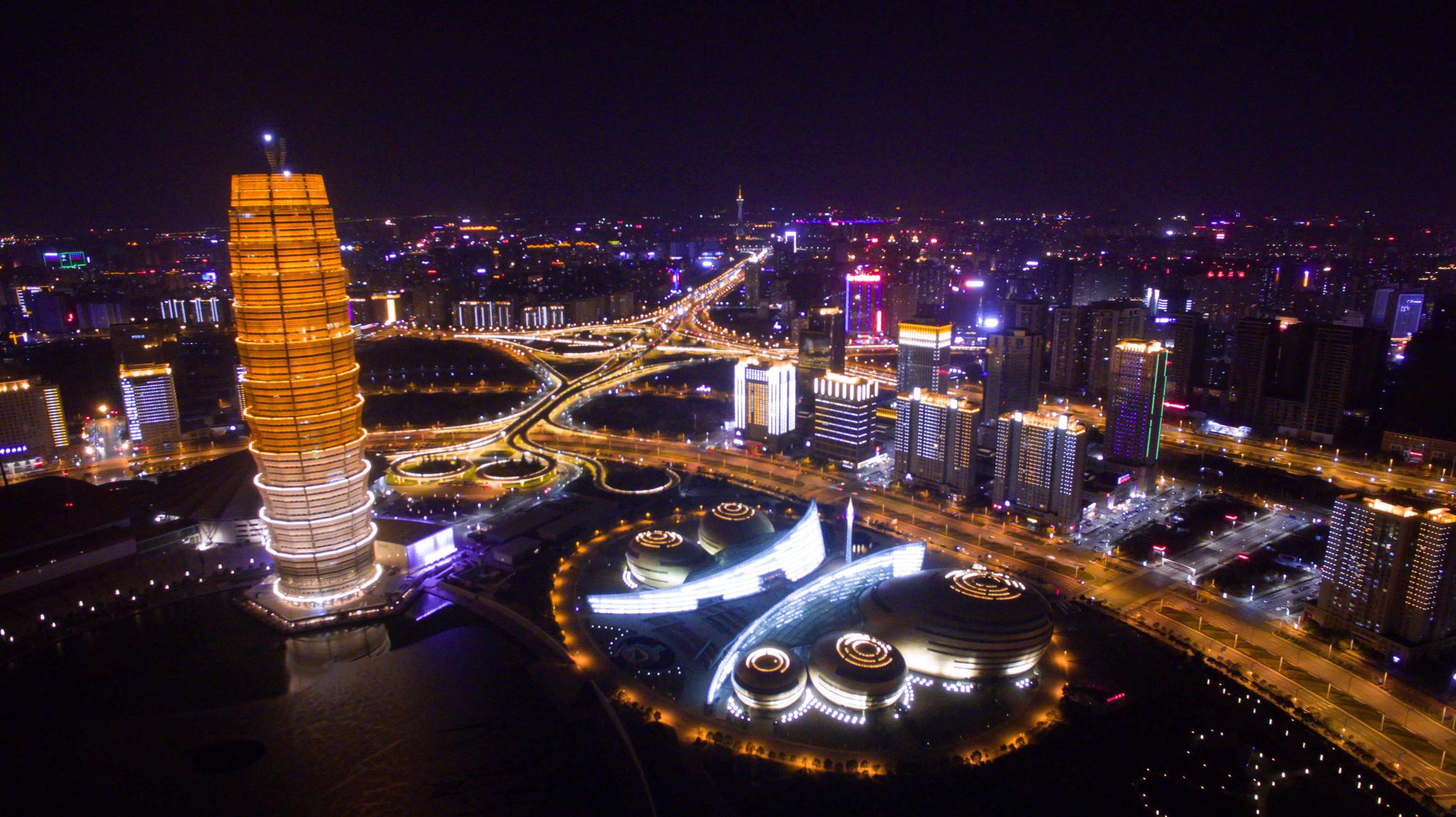 郑州惠济区今年建成公共停车场13处停车泊位4690个