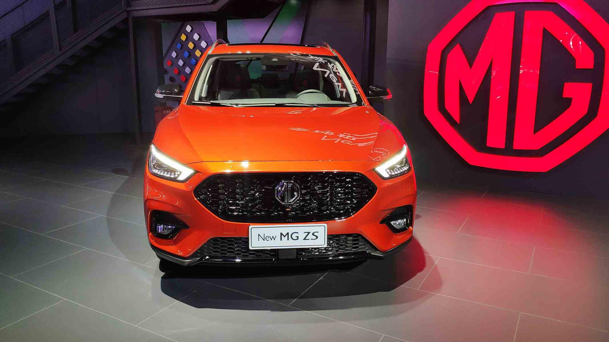 2019年成都车展:新款名爵zs实车