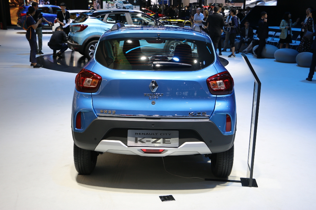 2019成都车展实拍老少皆宜合资纯电新选择实拍雷诺e诺